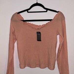 NWT Abercrombie and fitch long sleeve pink tee